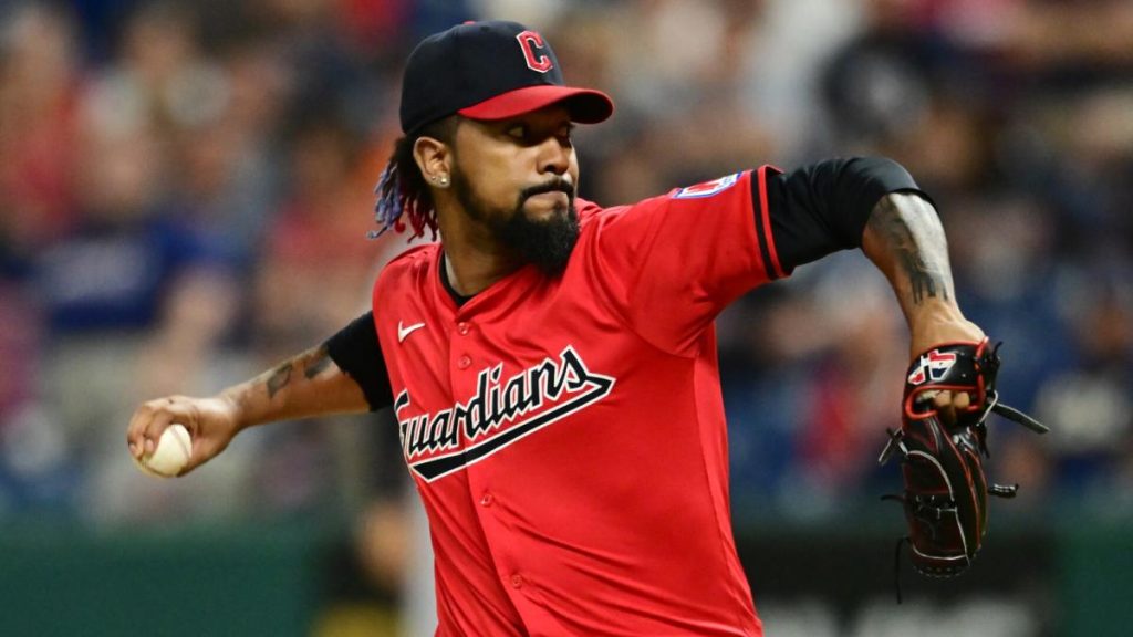 Fantasy Baseball Bullpen Report: Top closers for 2025, sleepers, outlooks for each MLB team