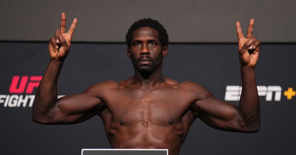 UFC Vegas 102 weigh-in video