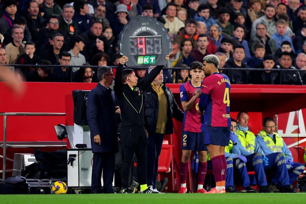 Flick makes major decision concerning Barcelona lineup which could affect club captain