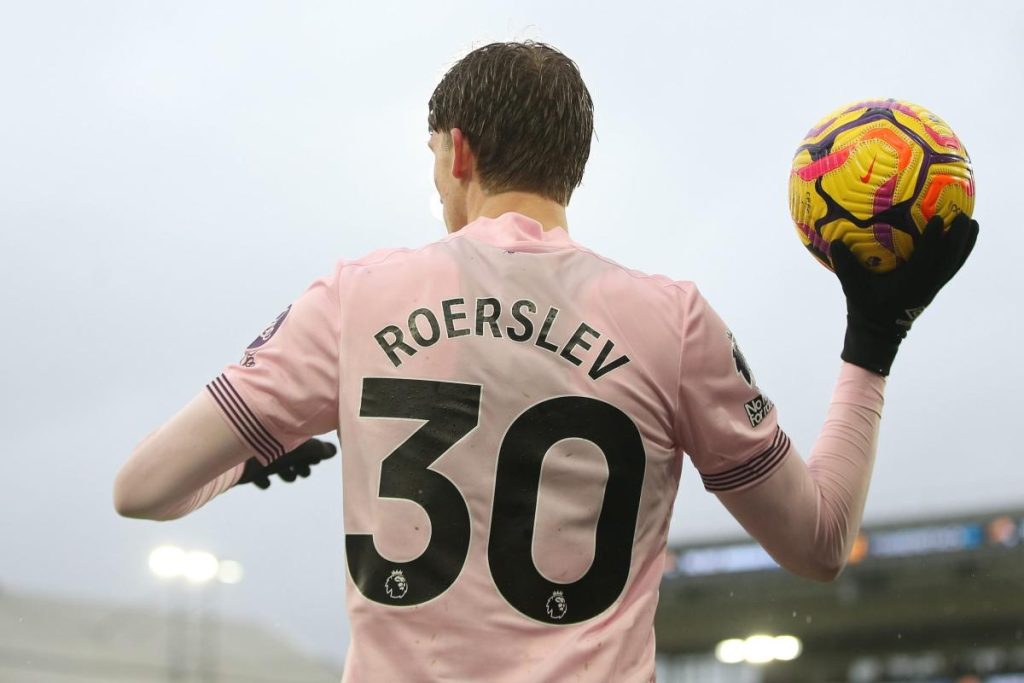 Brentford loanee Mads Roerslev in contention for first Bundesliga start