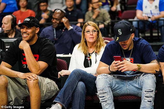 Who is LaVar Ball’s wife Tina? What to know about the mother of the powerhouse basketball family