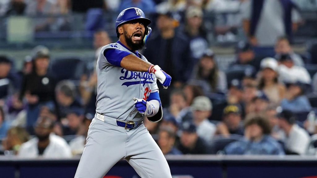 Dodgers’ deferred payments increase to $1.051 billion with Teoscar Hernandez, Tanner Scott deals
