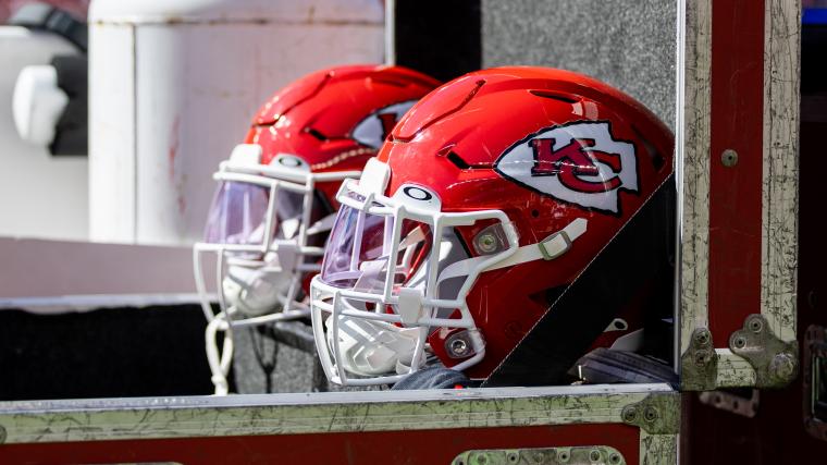 Chiefs predicted to deal with major blows in free agency