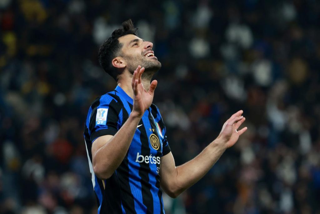 Video – Inter Milan Squad Preparing For Serie A Showdown Vs Juventus: ‘Warm-Up Tutorial By Mehdi Taremi’
