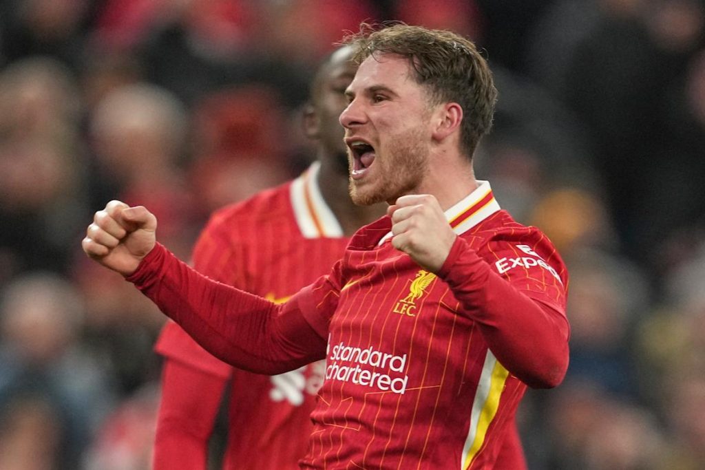 Liverpool increases lead atop Premier League as Arsenal drops more points