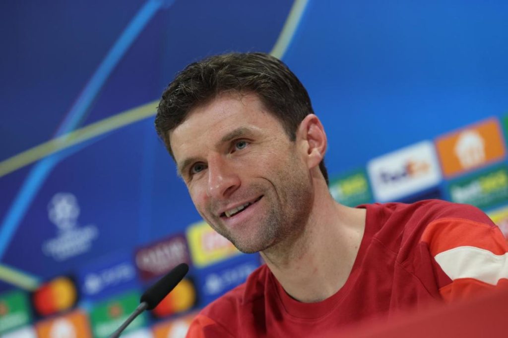 Thomas Muller takes humorous swipe at German pundits