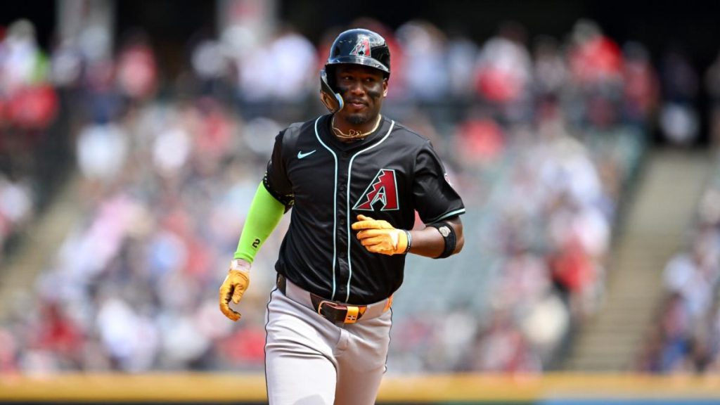 Report: Diamondbacks, Geraldo Perdomo agree to four-year, $45M deal that begins in 2026