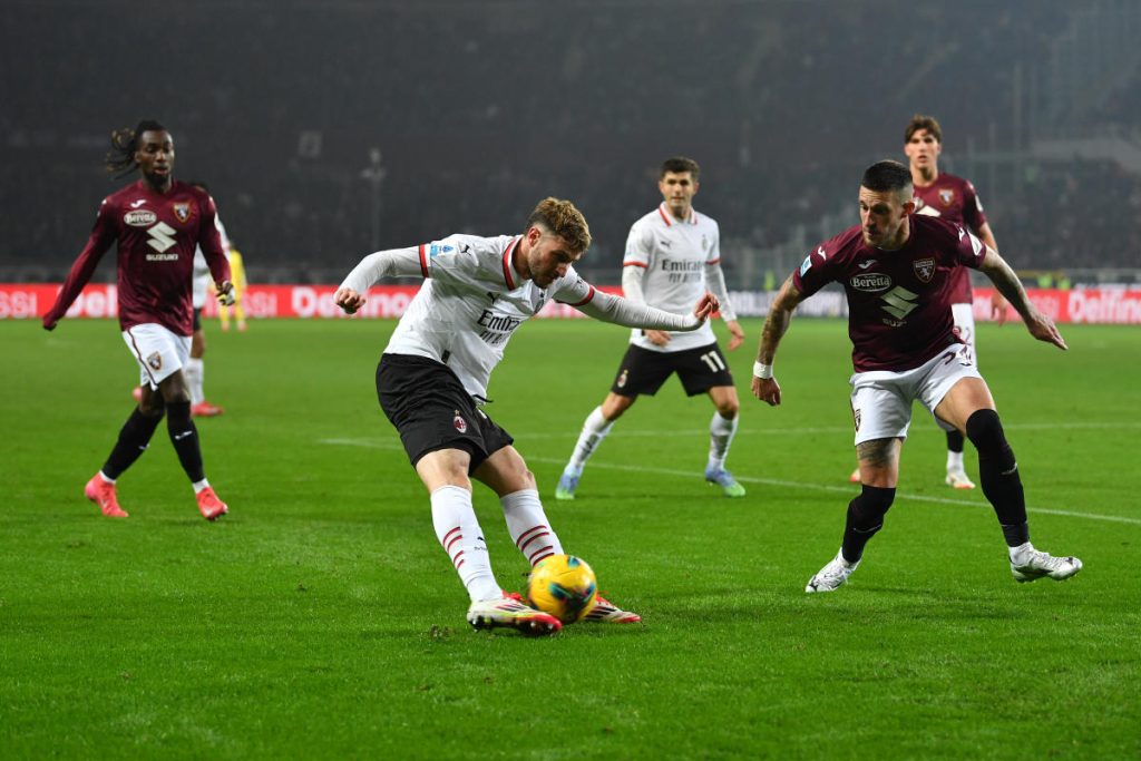 Milan slump to miserable defeat at Torino