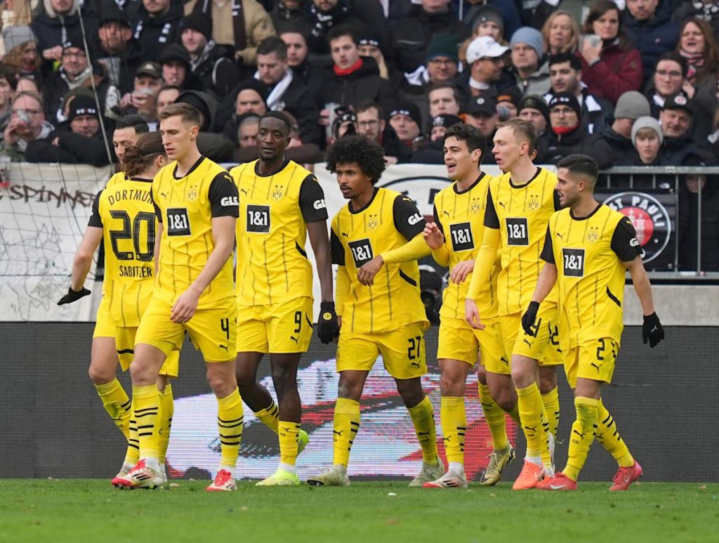 Dortmund wins 2 Bundesliga games in a row for 1st time this season