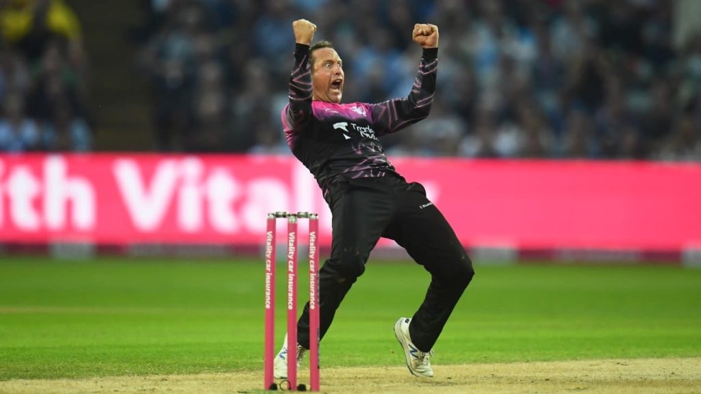 Roelof van der Merwe agrees early Somerset exit