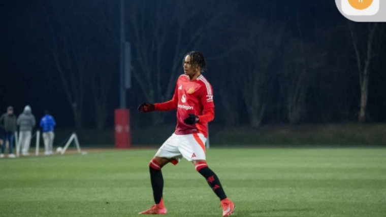 Man United go top of the U18 Premier League table after win over Middlesbrough – report