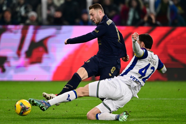 Juventus lurch between crisis club and Serie A challengers ahead of Atalanta visit