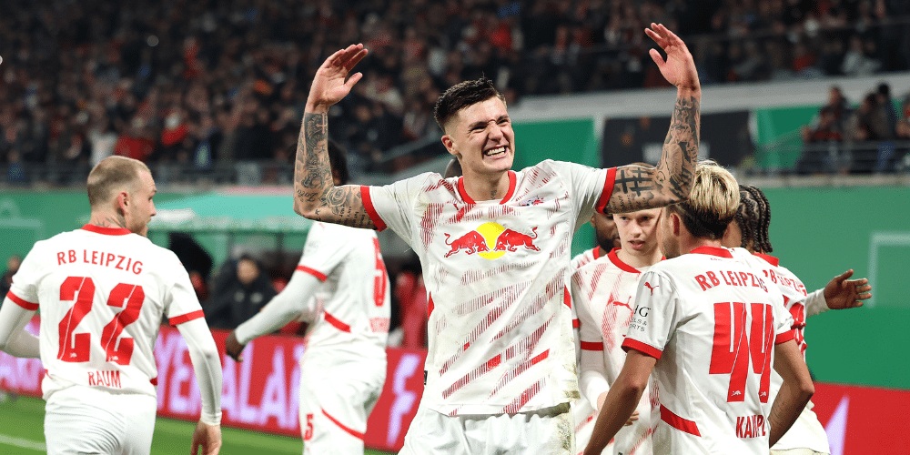 Benjamin Sesko’s ‘sliding scale’ release clause revealed as Premier League clubs circle