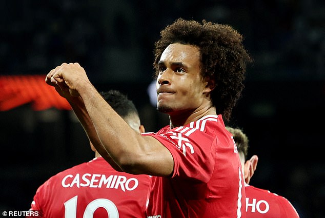 Real Sociedad 1-1 Man United: Red Devils denied first leg lead as Bruno Fernandes handball sees host cancel out Joshua Zirkzee’s opener from the spot