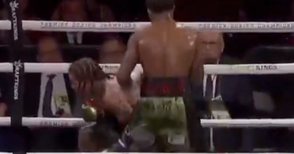 ‘Such BS’: Pros react to Tank Davis vs. Lamont Roach controversial majority draw