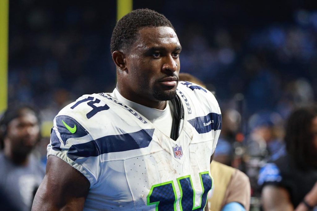 DK Metcalf reportedly requests trade from Seahawks, who have already released WR Tyler Lockett