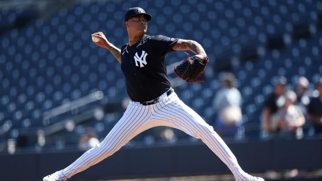Yankees’ AL Rookie of the Year Luis Gil to start season on injured list with shoulder injury