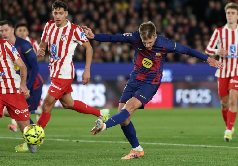 Barca make Atletico comeback to extend Liga lead