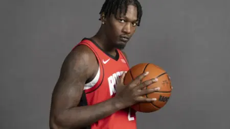 Dorian Finney-Smith’s injury keeps exposing the Rockets’ biggest issue