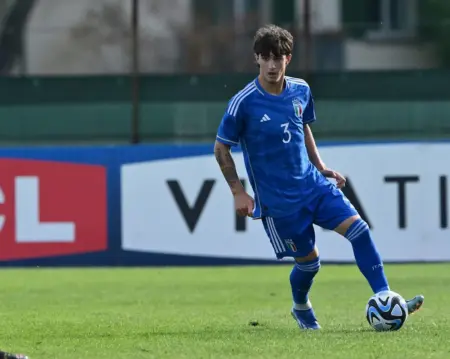 Inter Milan 5-1 Venezia – Academy Graduate Reveals Admiration For Senior Wingback Colleagues: “Masters Of Their Role”