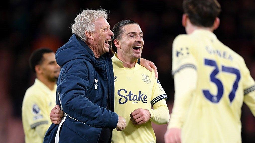 ‘I love the manager to bits’