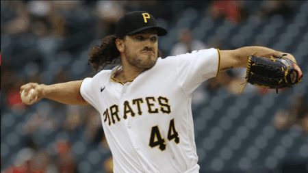 Giants reportedly were ‘involved’ in contract talks for starter Cody Ponce