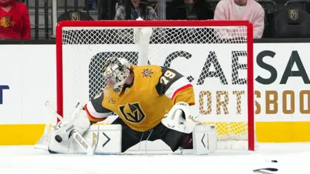 Hart returns to NHL after nearly two years, receives warm welcome from home fans